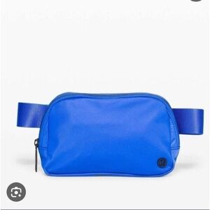Lululemon belt bag! COLOR DISCONTINUED
